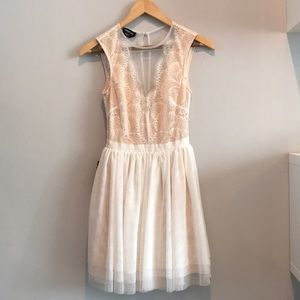 NWT Bebe white lace & tulle minidress, Size 00